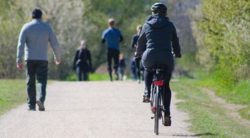Increasing active travel