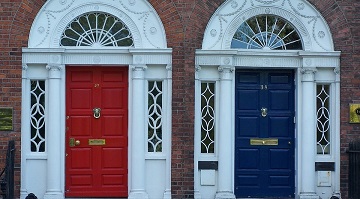 Low-level letterboxes
