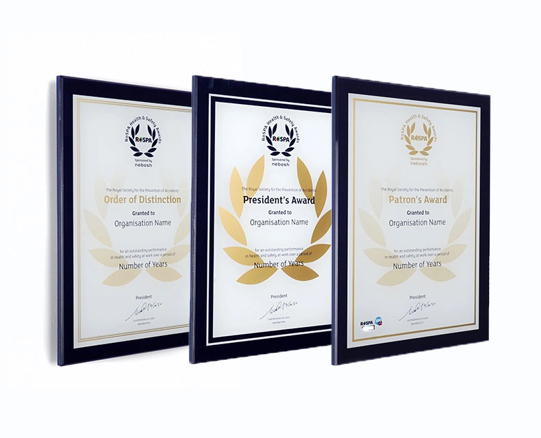 awards-winners-plaque-image